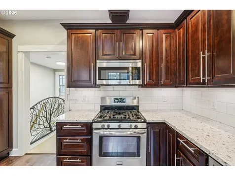 623 NE Sacramento Street Portland OR 97212