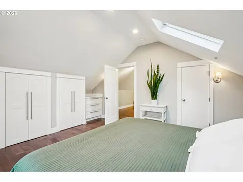 623 NE Sacramento Street Portland OR 97212