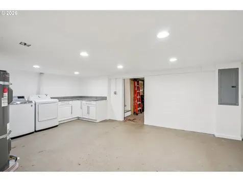623 NE Sacramento Street Portland OR 97212