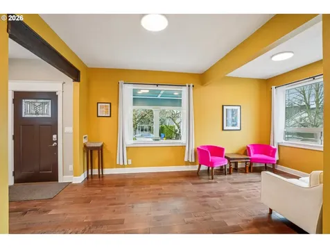 623 NE Sacramento Street Portland OR 97212