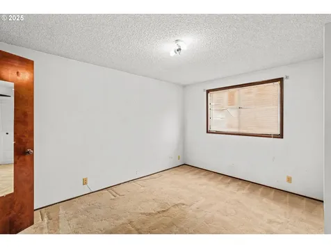 798 Driftwood Drive Eugene OR 97402
