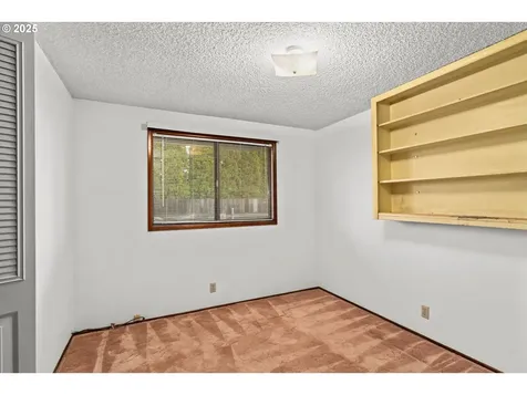 798 Driftwood Drive Eugene OR 97402