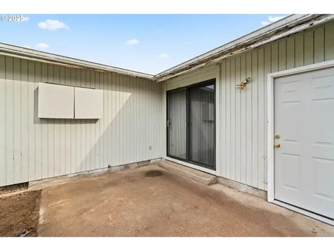 798 Driftwood Drive Eugene OR 97402