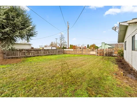 798 Driftwood Drive Eugene OR 97402