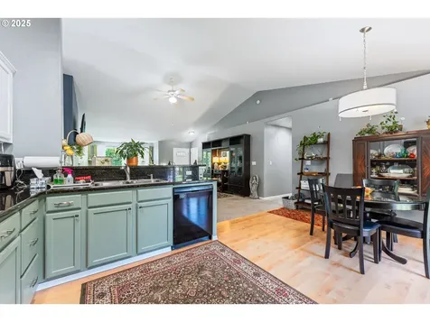 1422 SW Pioneer Drive Willamina OR 97396