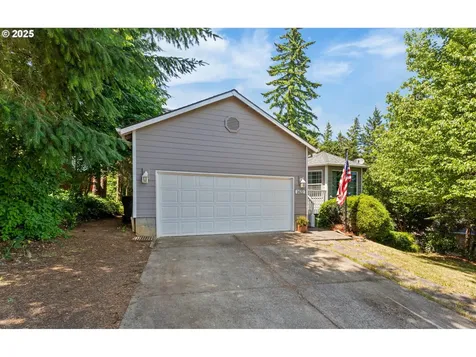 1422 SW Pioneer Drive Willamina OR 97396