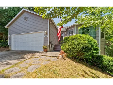 1422 SW Pioneer Drive Willamina OR 97396