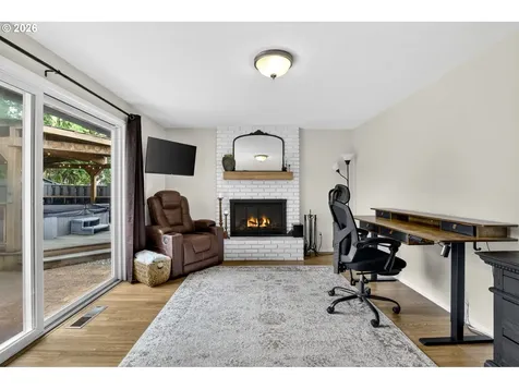 1800 NE 159th Avenue Portland OR 97230