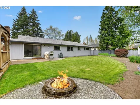 1800 NE 159th Avenue Portland OR 97230
