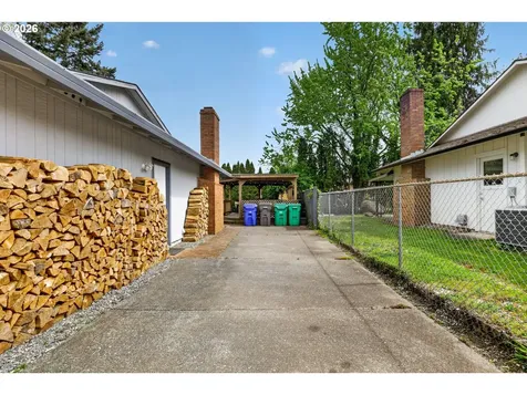 1800 NE 159th Avenue Portland OR 97230