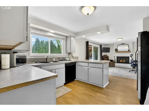 1800 NE 159th Avenue Portland OR 97230