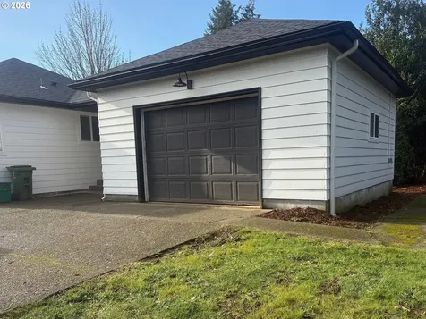 1414 Highland Avenue Coos Bay OR 97420