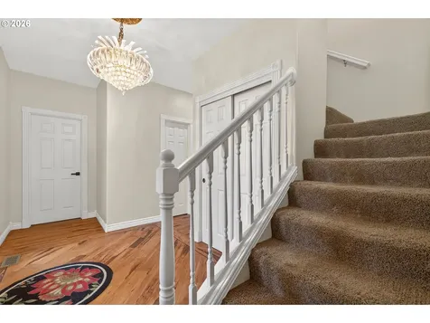721 S Park Street Carlton OR 97111