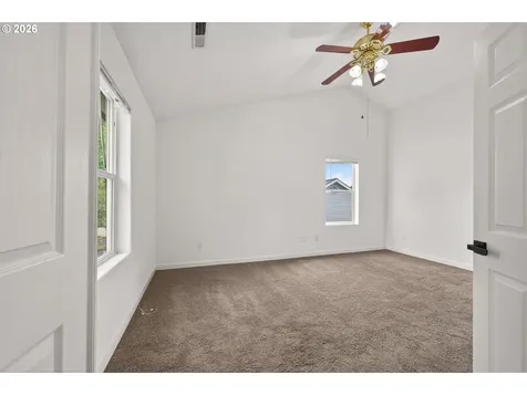 721 S Park Street Carlton OR 97111