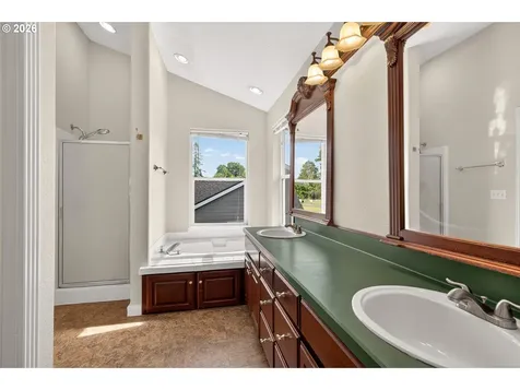 721 S Park Street Carlton OR 97111