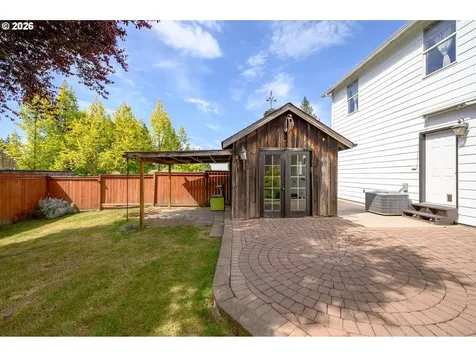 721 S Park Street Carlton OR 97111