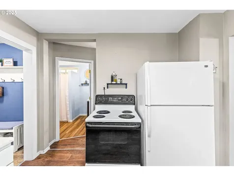 1570 SW Hill Street Dallas OR 97338