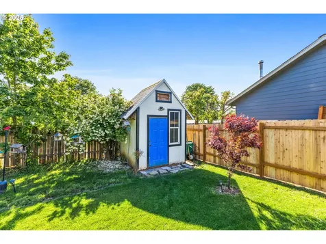 1570 SW Hill Street Dallas OR 97338
