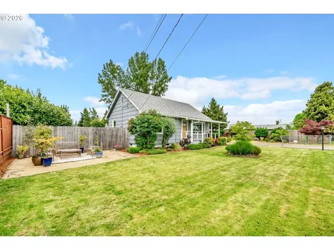 3811 Souza Street Eugene OR 97402
