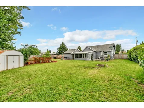 3811 Souza Street Eugene OR 97402