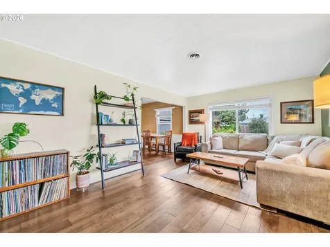 3811 Souza Street Eugene OR 97402