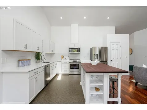 28297 Andrews Lane Corvallis OR 97330