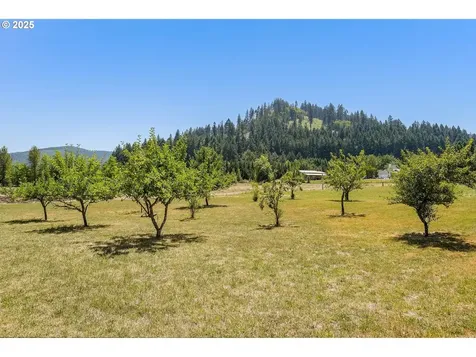 28297 Andrews Lane Corvallis OR 97330