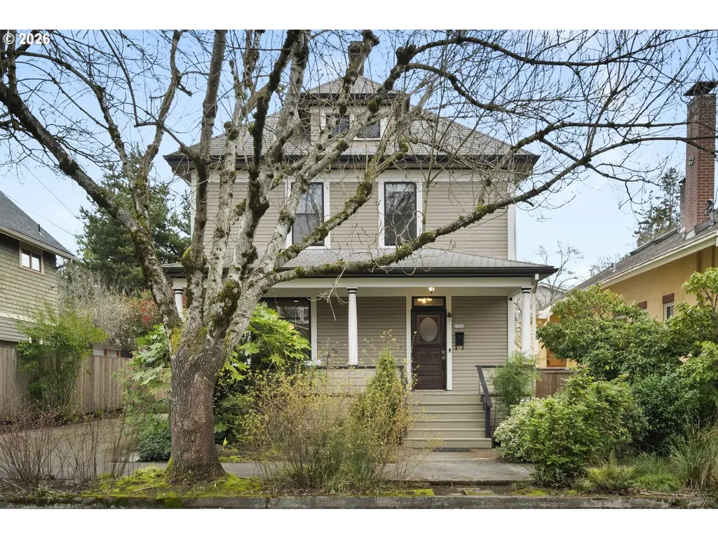 2002 NE 13th Avenue Portland OR 97212