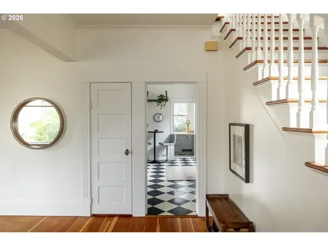 2002 NE 13th Avenue Portland OR 97212