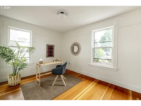 2002 NE 13th Avenue Portland OR 97212