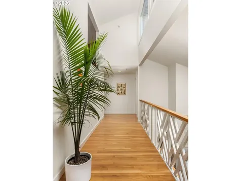 5745 SW Gaines Court Portland OR 97221