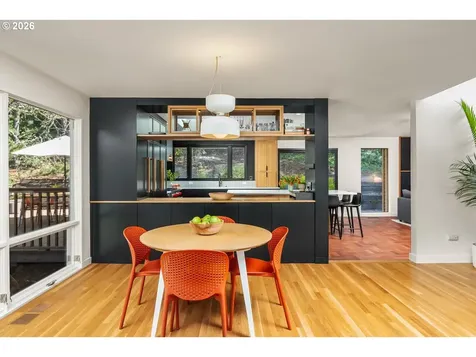 5745 SW Gaines Court Portland OR 97221