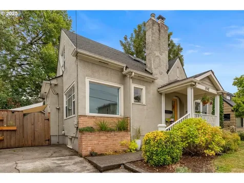 3142 NE Wasco Street Portland OR 97232