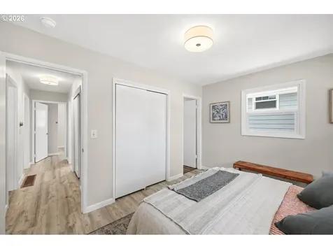 4934 SE Harvey Street Milwaukie OR 97222