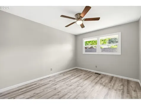 4934 SE Harvey Street Milwaukie OR 97222