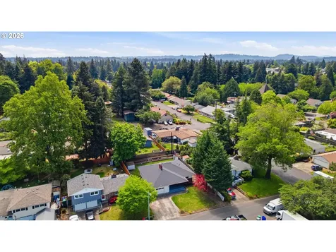 4934 SE Harvey Street Milwaukie OR 97222