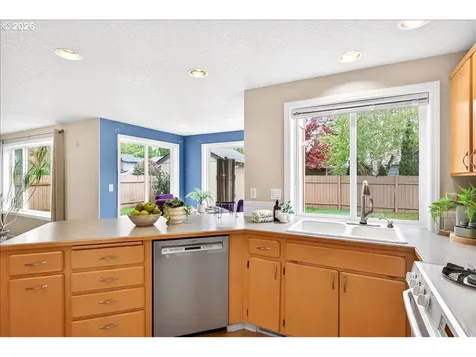 3039 NE 1st Court Hillsboro OR 97124