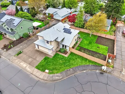 3039 NE 1st Court Hillsboro OR 97124