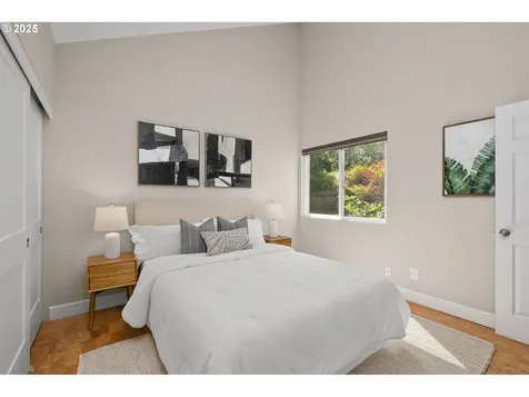 8130 SW Hemlock Street Portland OR 97223