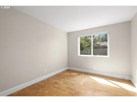 8130 SW Hemlock Street Portland OR 97223