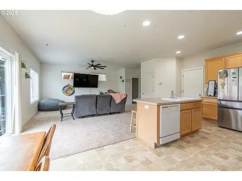 621 Jasmine Circle Independence OR 97351
