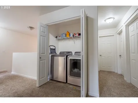 621 Jasmine Circle Independence OR 97351