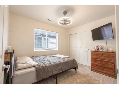 621 Jasmine Circle Independence OR 97351