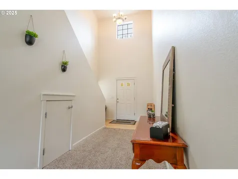 621 Jasmine Circle Independence OR 97351