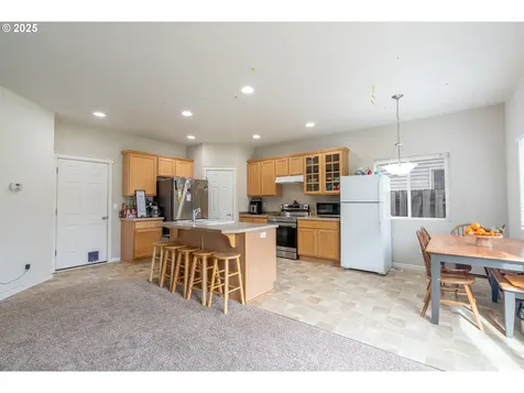 621 Jasmine Circle Independence OR 97351