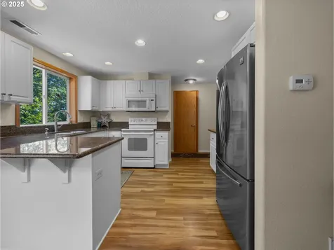 14880 SE Marci Way Clackamas OR 97015
