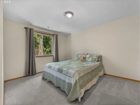 14880 SE Marci Way Clackamas OR 97015