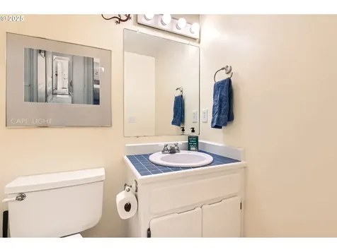 5493 NW 180th Place Portland OR 97229