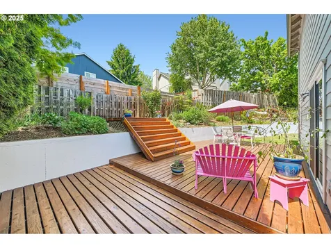 5493 NW 180th Place Portland OR 97229