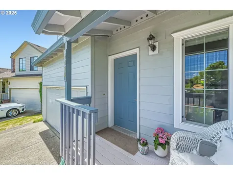 5493 NW 180th Place Portland OR 97229